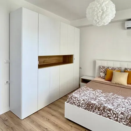 Vista View Oreo Sarandë